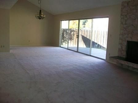 5th image of 22519 Oxnard St