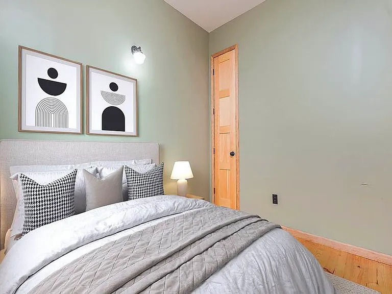 204 Starr St #2R — Photo 6