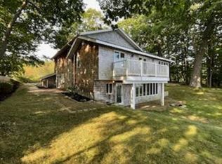 26 Castle View Dr, Yarmouth, ME 04096