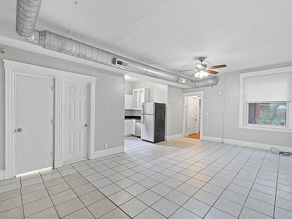 4th image of 60 W McMillan St #1