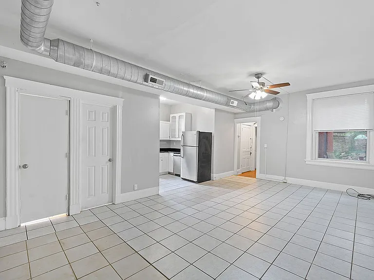 60 W McMillan St #1 — Photo 4