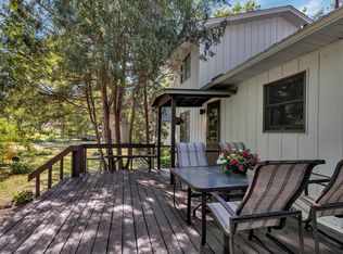 9845 103rd St NW, Annandale, MN 55302