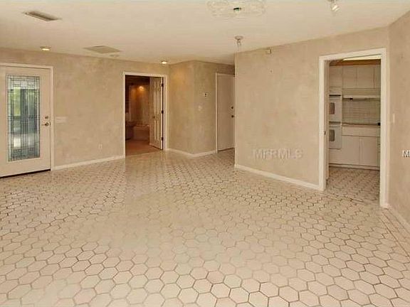 4th image of 1108 Culbreath Isles Dr