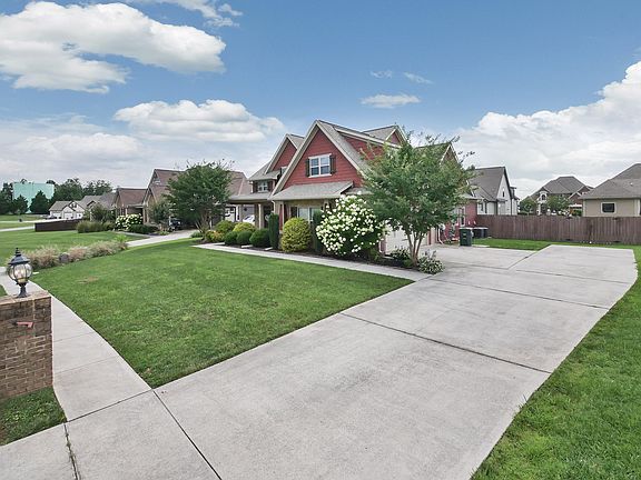 4th image of 8180 Burgundy Cir #63