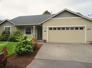 2494 Baines Blvd, Hubbard, OR 97032