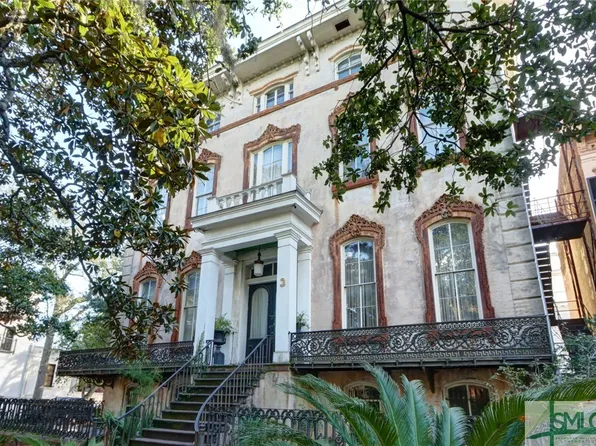 3 W Gordon Street, Savannah, GA 31401