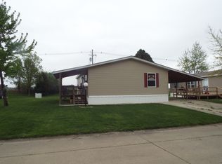 44 Randolph St, Mahomet, IL 61853