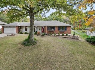 10335 Lee Blvd, Leawood, KS 66206