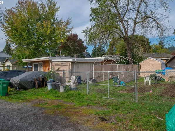 10501 SE Liebe St, Portland, OR 97266