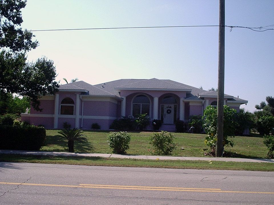 1st image of 325 Shreve St