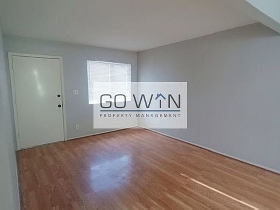 3rd image of 1111 E Butler Dr APT B