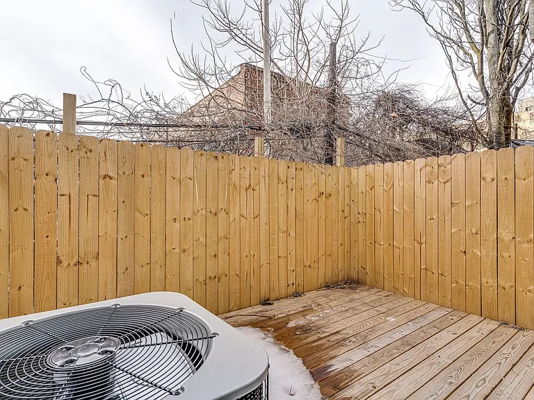 1436 N Corlies St — Photo 33