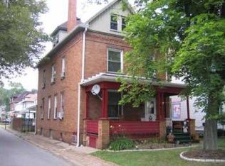 892 4th St, Beaver, PA 15009