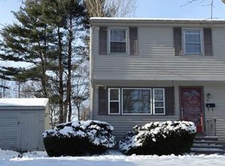 48 Green St #A, Medfield, MA 02052
