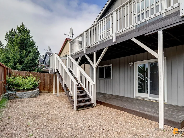 3838 Sycamore Loop — Photo 33