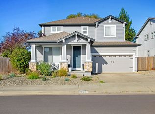 641 Yerba Buena Way, Windsor, CA 95492