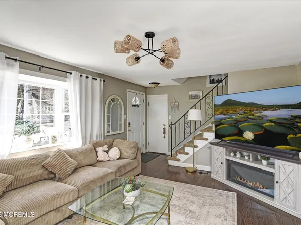 110 Natrona Avenue, Hamilton, NJ 08619