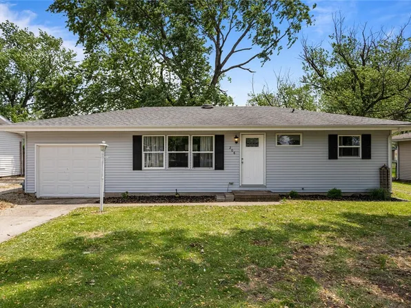 208 Rayjon Dr, Oreana, IL 62554