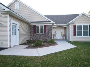 993 N Greece Rd, Rochester, NY 14626