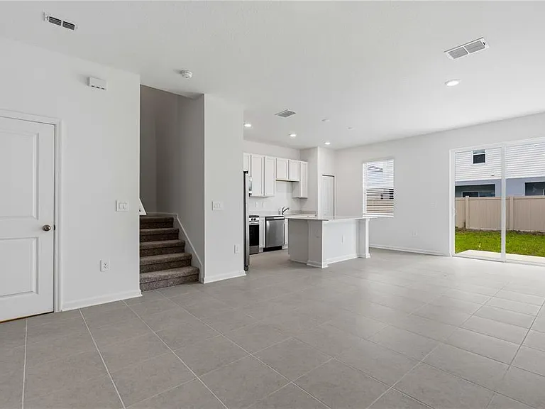 3092 Chromatic St — Photo 3