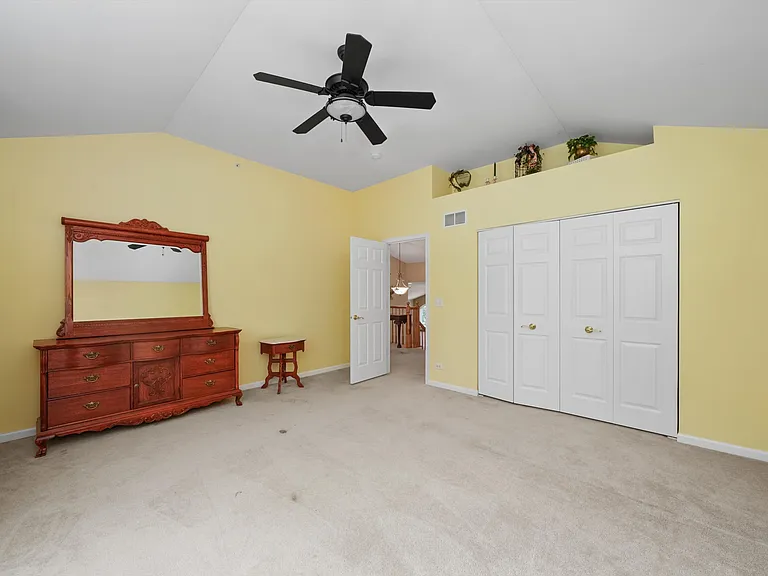5670 Brentwood Dr — Photo 39