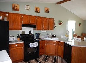 2nd image of 18692 Whispering Woods Dr