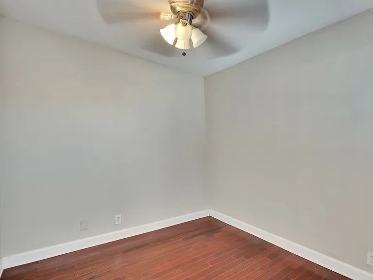 2020 S Congress Ave #1316 — Photo 9