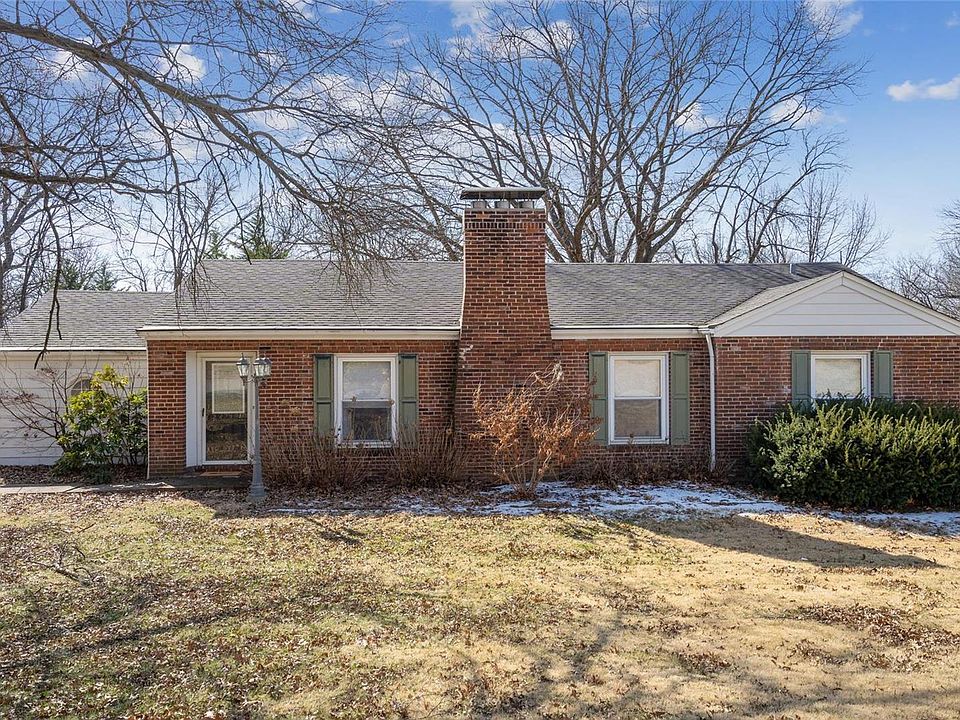 1st image of 14 Winslow Ln