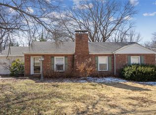 14 Winslow Ln, Saint Louis, MO