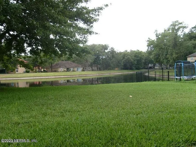 1603 Canopy Oaks Dr — Photo 6