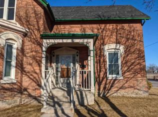 75 Charles St #1, Oshawa, ON L1H4X8