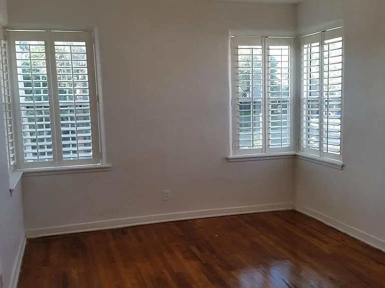 512 Phoenix Ave #1 — Photo 14