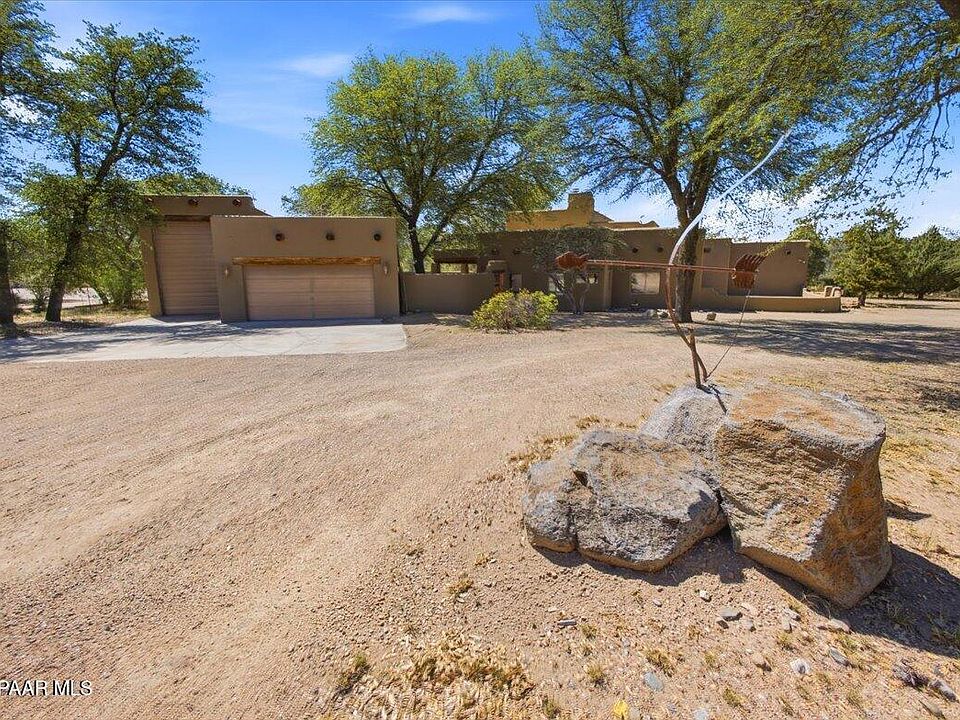 1st image of 8800 N Live Oak Dr