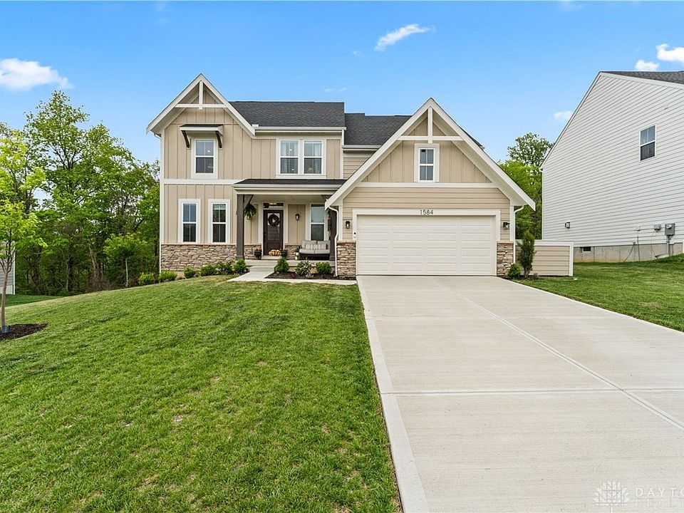 1st image of 1584 Bur Oak Dr