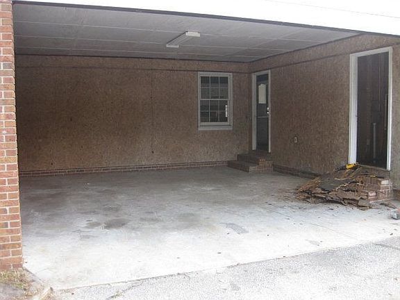 3rd image of 2637 Us Highway 84 W