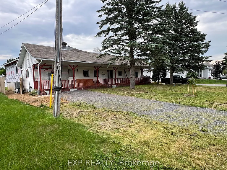18C Hebert St — Photo 2