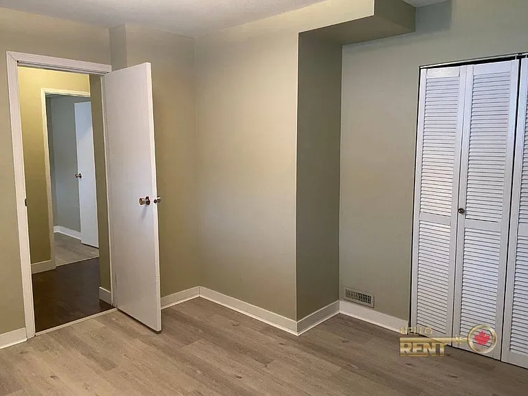 779 Shaw Ave — Photo 13