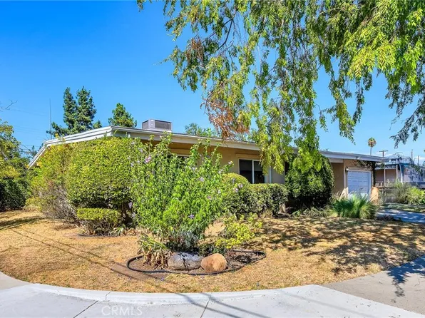 18753 Lull St, Reseda, CA 91335