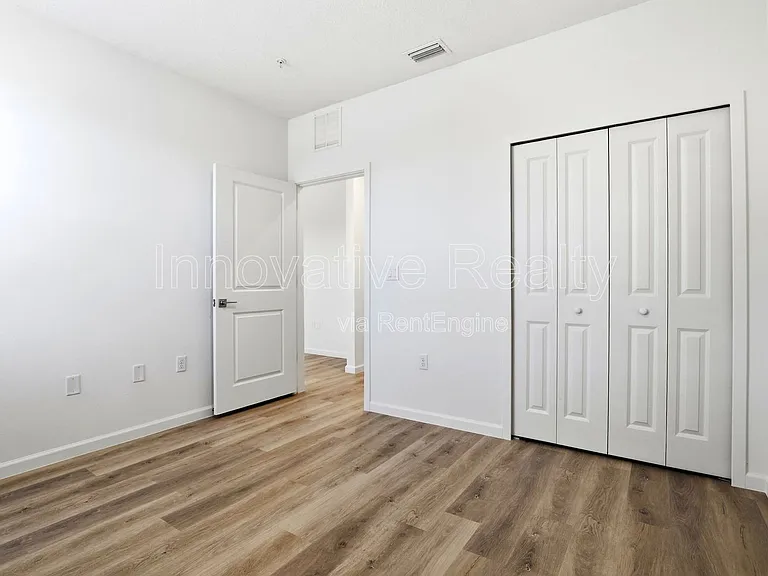 Venture Apartments — Photo 51