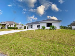 6153 NW East Deville Cir, Port Saint Lucie, FL 34986