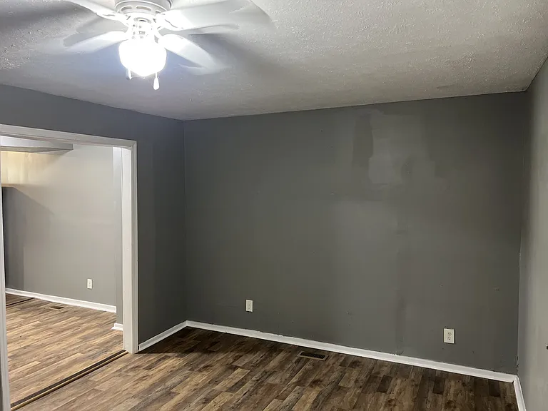 390 Cowan St #394 — Photo 16