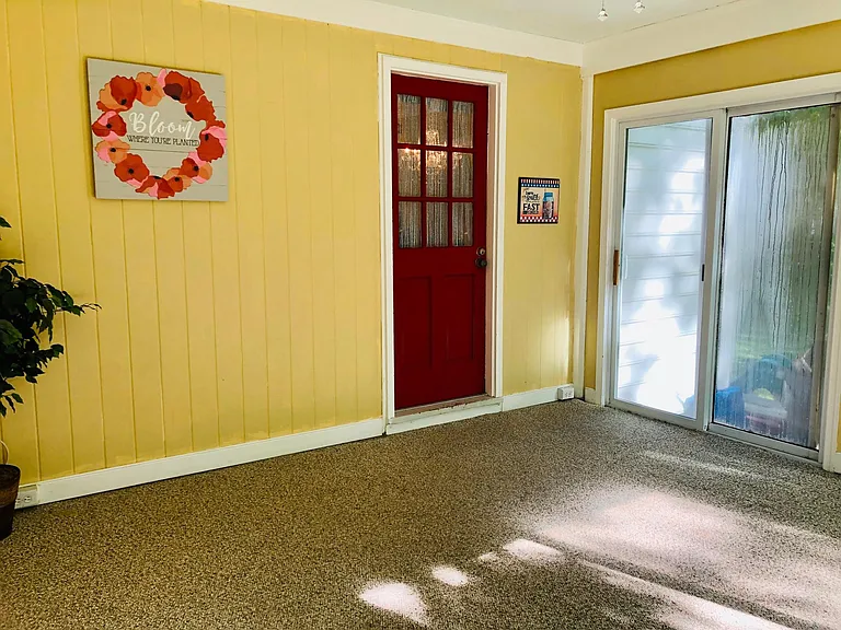 11901 Fairlington Ln — Photo 14
