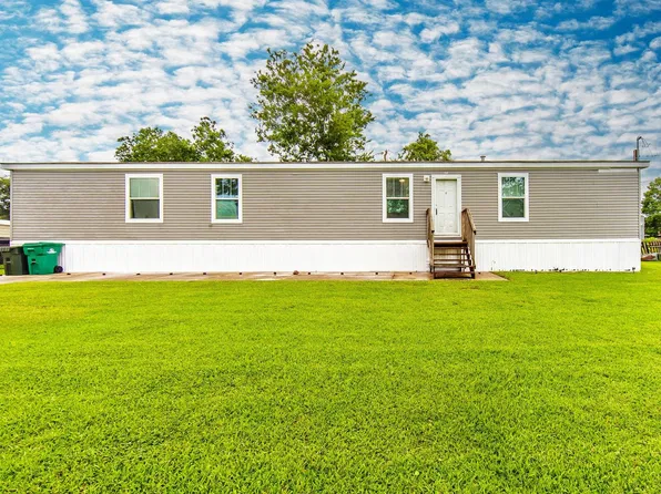 108 Eauclair Drive, Thibodaux, LA 70301