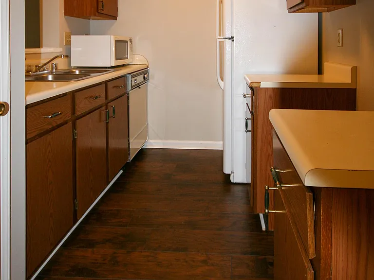 104B Westscott Dr — Photo 7