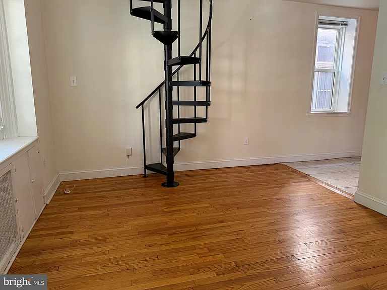 922 S 49th St #-1 — Photo 6