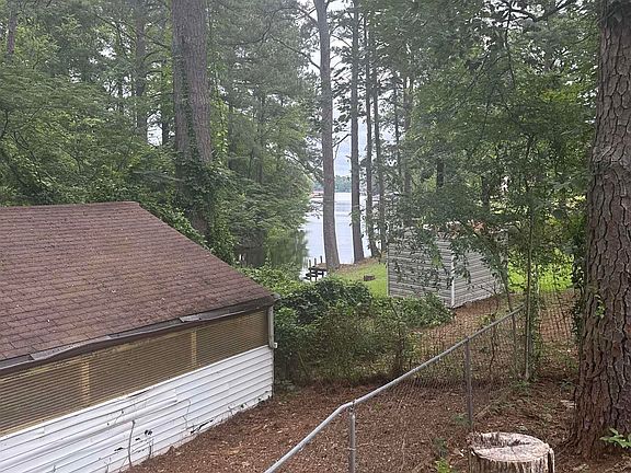 5th image of 239 Morphew Rd