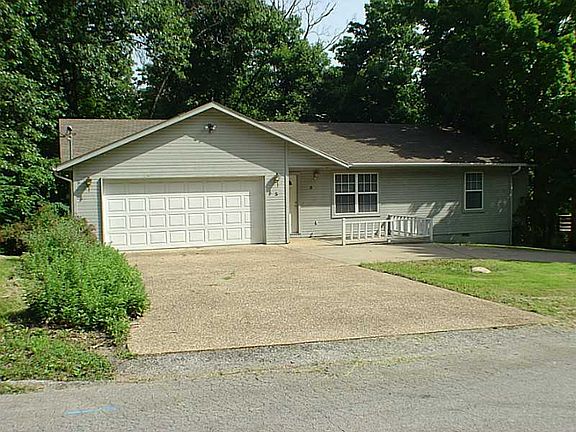 2nd image of 3 Cawston Dr