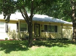 8868 Switzer Rd, Overland Park, KS 66214