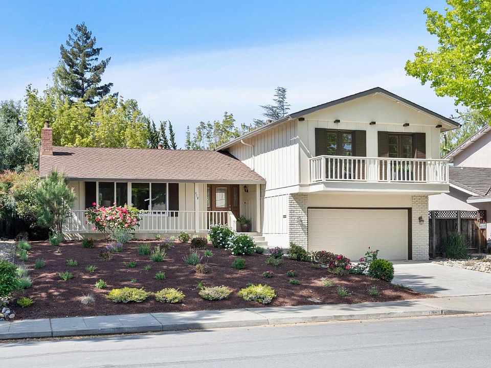 1st image of 758 Chopin Dr