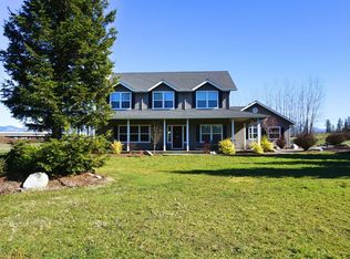 207 Ootz Ln, Grants Pass, OR 97527